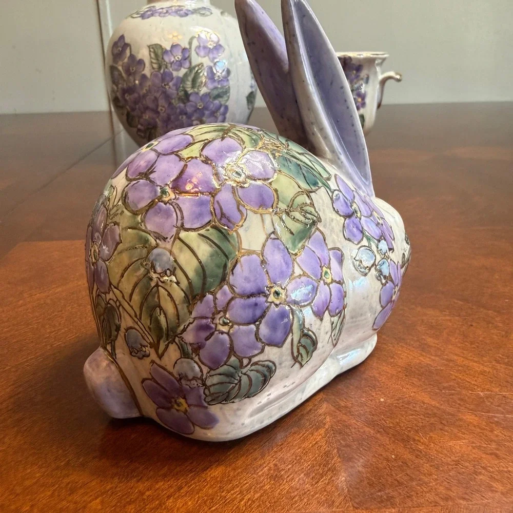 Purple‎ Floral Ceramic Decor Set  Vase Rabbit Egg Gold Trim Chinoiserie